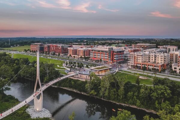 Yale Climate Connections: In an Ohio suburb, sprawl is being transformed into walkable neighborhoods